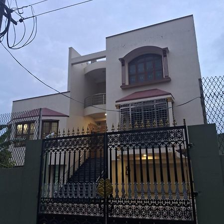 The Lake Farm House Villa Chennai Eksteriør bilde
